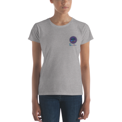 Women's short sleeve t-shirt